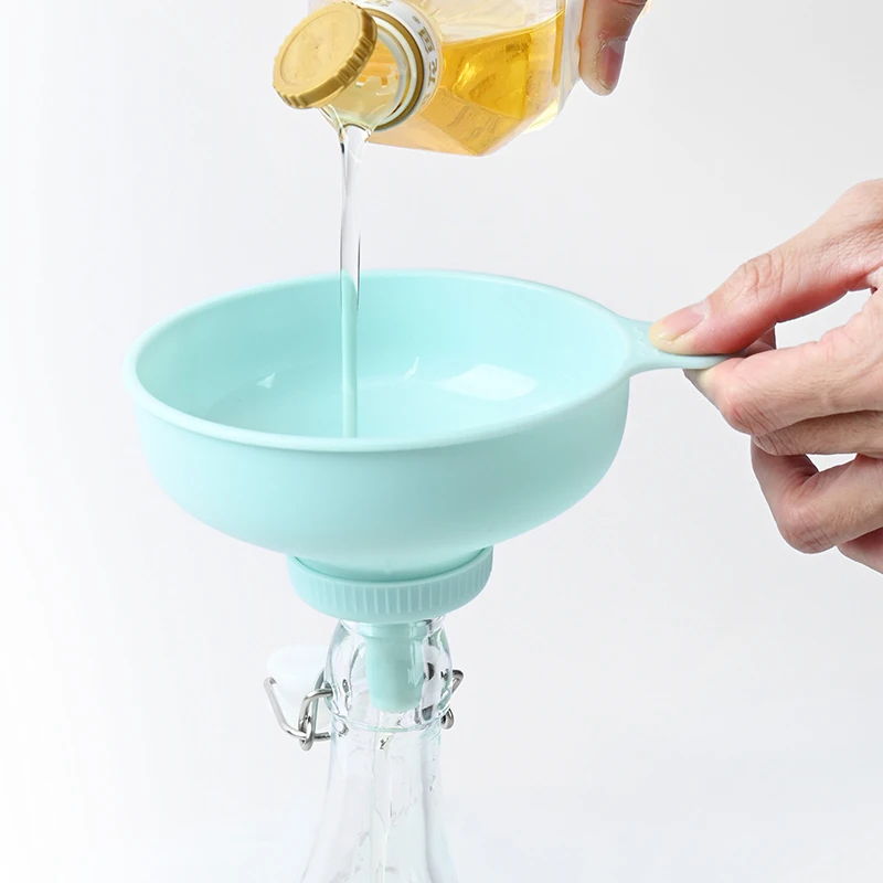 Large Caliber Multi-function Funnel Pour Transferring Liquid Oil Household Kitchen Fixture Wheat Straw Food Grade Material
Large Caliber Multi-function Funnel Pour Transferring Liquid Oil Household Kitchen Fixture Wheat Straw Food Grade Material