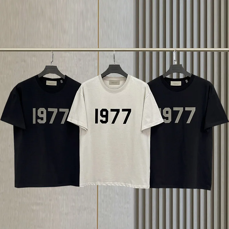Essentials T-Shirt Men Women Short Sleeve 1977 Letter Logo 100% Cotton Loose Tee Fashion High Street Hip Hop Oversize Sweatshirt
Essentials T-Shirt Men Women Short Sleeve 1977 Letter Logo 100% Cotton Loose Tee Fashion High Street Hip Hop Oversize Sweatshirt