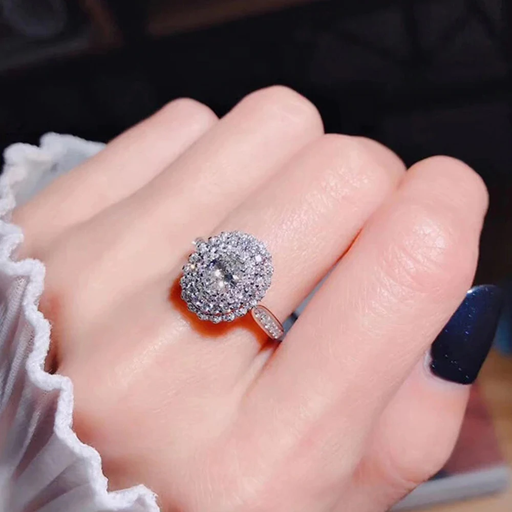 Huitan Full Paved CZ Oval Shape Women Wedding Rings High-quality Silver Color Temperament Elegant Lady Finger Ring Party Jewelry
Huitan Full Paved CZ Oval Shape Women Wedding Rings High-quality Silver Color Temperament Elegant Lady Finger Ring Party Jewelry