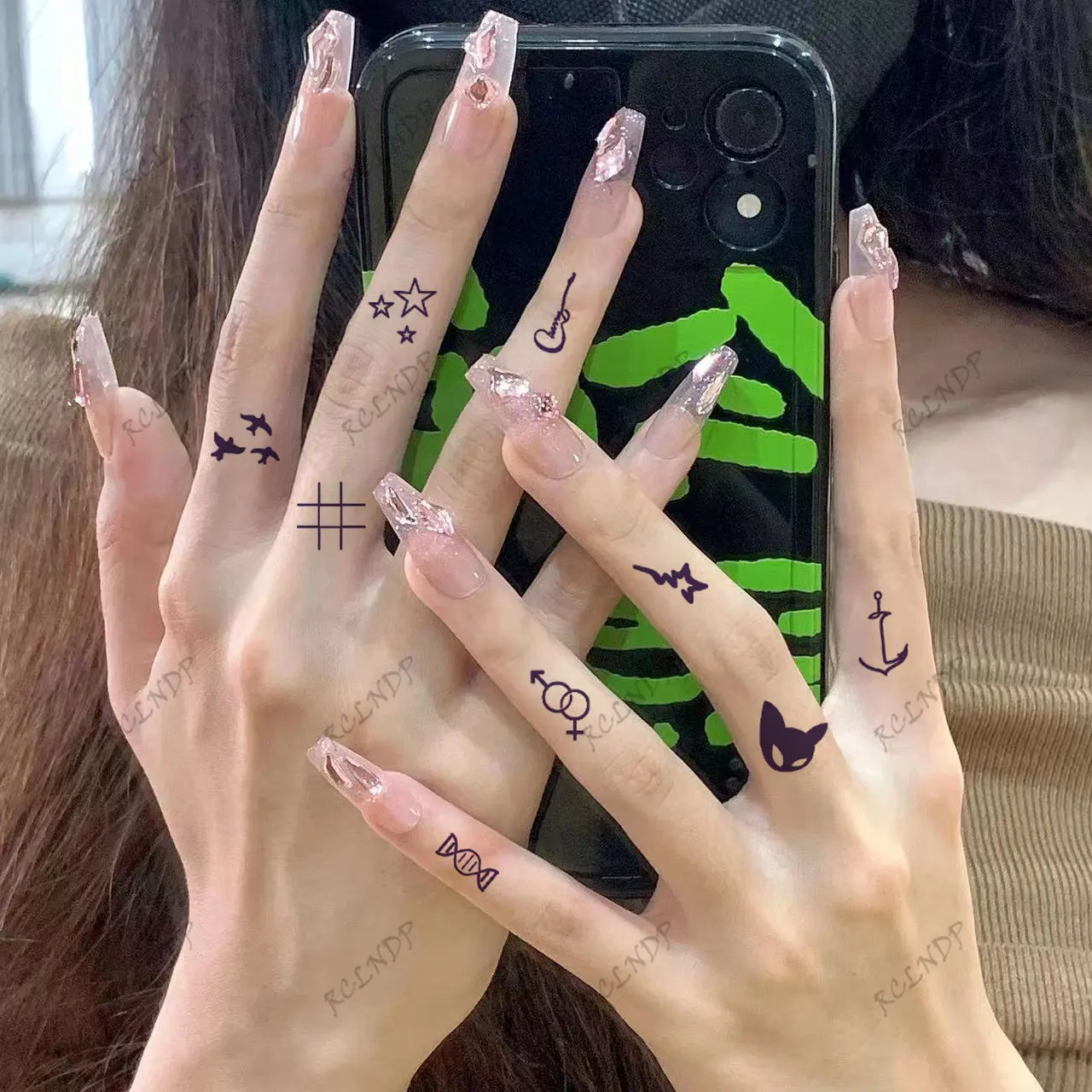 Waterproof Temporary Juice Ink Tattoo Sticker Cross Bird Hourglass Star Love Heart Arrow Anchor Long Lasting Art for Men Women
Waterproof Temporary Juice Ink Tattoo Sticker Cross Bird Hourglass Star Love Heart Arrow Anchor Long Lasting Art for Men Women