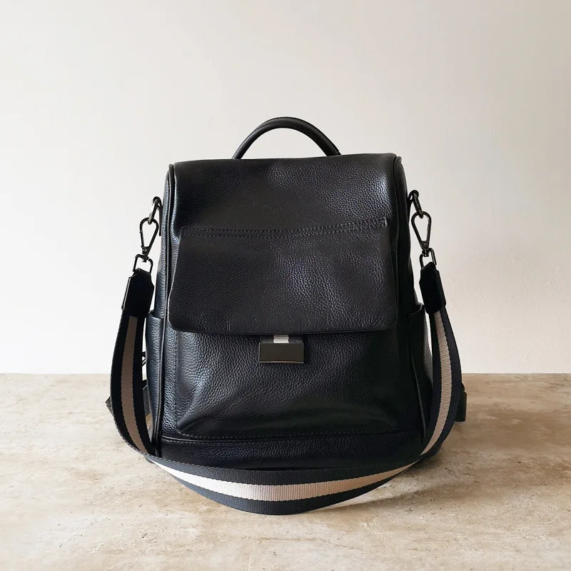 2022 New Cowhide Backpack Leisure One Shoulder Dual Purpose Large Capacity Leather Women's Bag Designer Handbag
2022 New Cowhide Backpack Leisure One Shoulder Dual Purpose Large Capacity Leather Women's Bag Designer Handbag