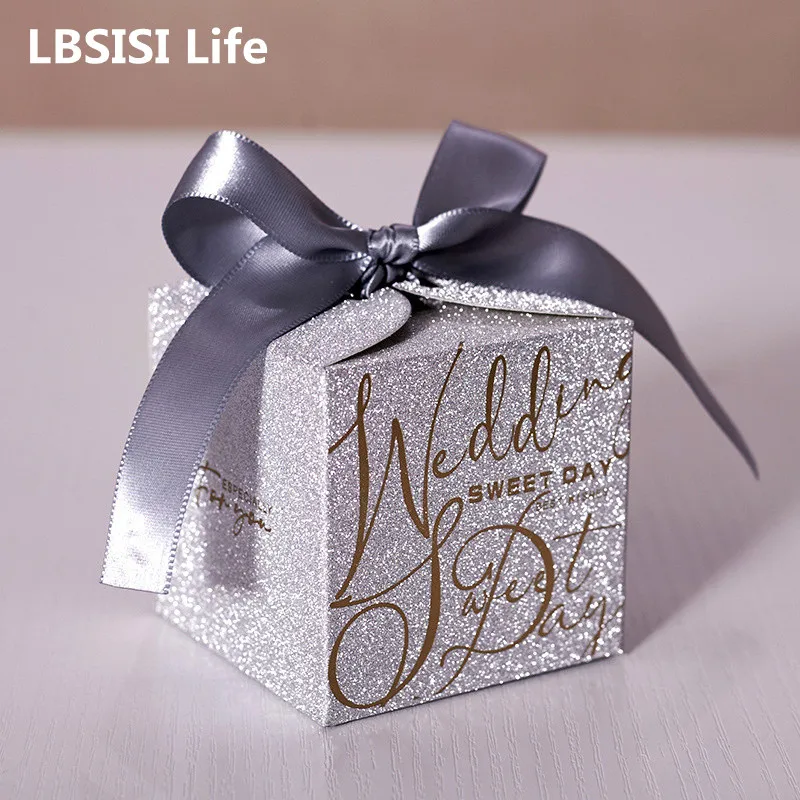 LBSISI Life 50pcs Wedding Candy Paper Boxes Handmade Chocolate Cookie Packaging Wedding Party For Guest Gift Wholesale
LBSISI Life 50pcs Wedding Candy Paper Boxes Handmade Chocolate Cookie Packaging Wedding Party For Guest Gift Wholesale