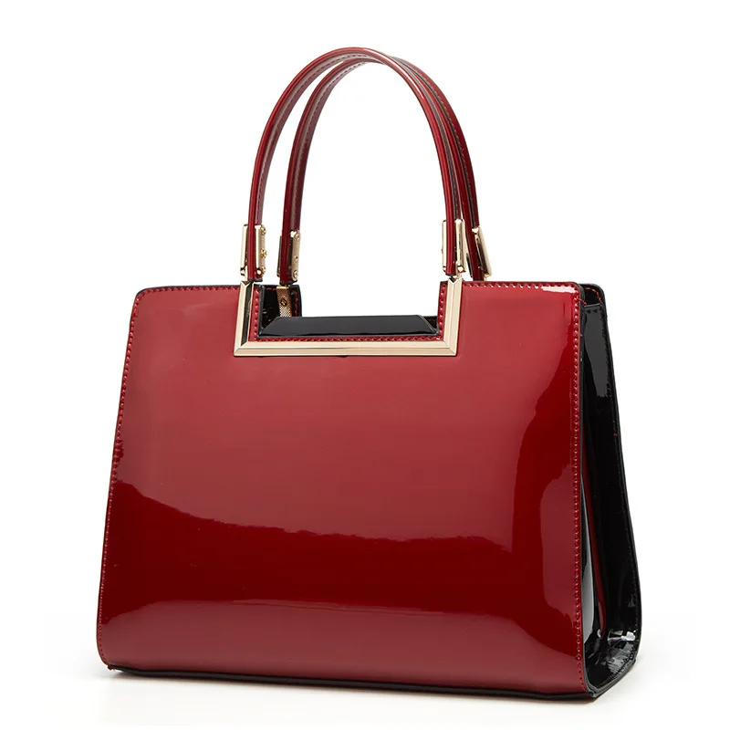 Free Shipping Arrival Patent Leather Women's Bag Mom's New Simple Fashion Trend Handbag.
Free Shipping Arrival Patent Leather Women's Bag Mom's New Simple Fashion Trend Handbag.