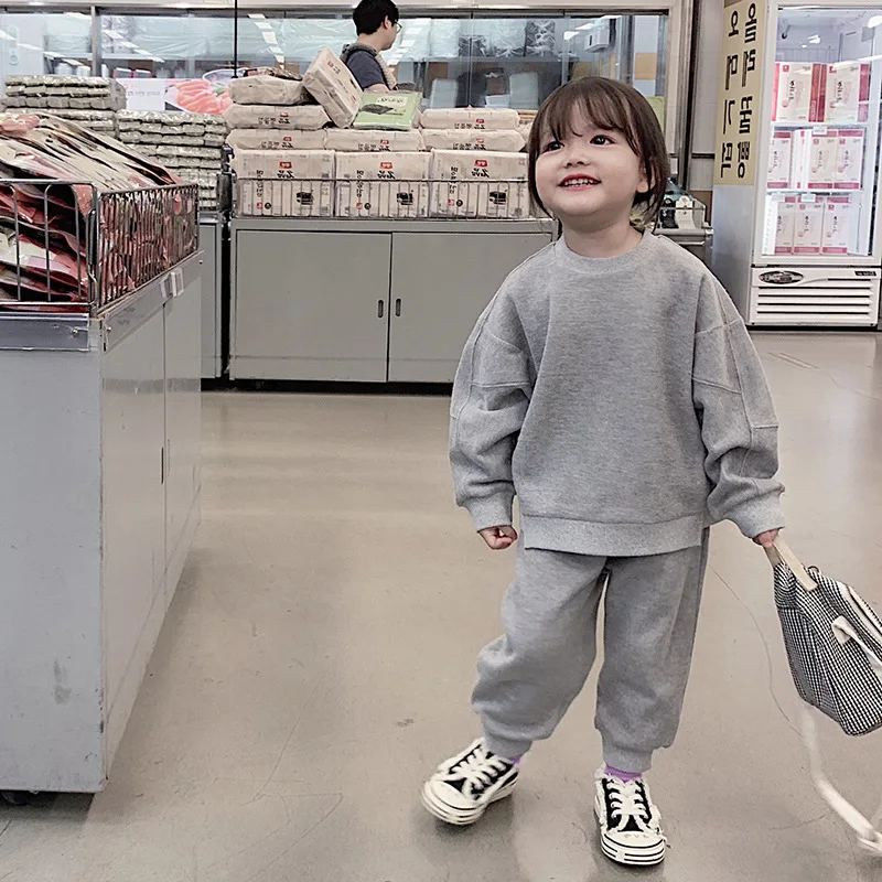 2022 Spring New Children Casual Clothes Set Solid Little Girls Long Sleeve Clothes Suit Toddler Boys Kindergarten Clothing
2022 Spring New Children Casual Clothes Set Solid Little Girls Long Sleeve Clothes Suit Toddler Boys Kindergarten Clothing