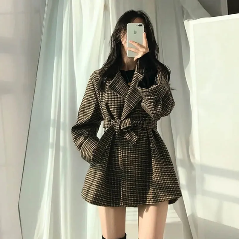 2022 Winter Women's New Woolen Coat South Korea Fashion Slim Fit Waist Jacket Gentle Elegant Denim Medium Long Woolen Coat
2022 Winter Women's New Woolen Coat South Korea Fashion Slim Fit Waist Jacket Gentle Elegant Denim Medium Long Woolen Coat