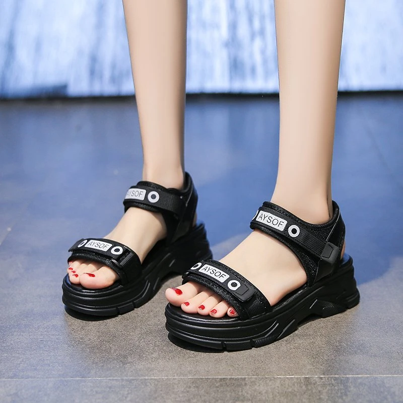 2022 Summer New Women's Shoes Sports Sandals Female Ins Tide Net Red Korean Version of The Velcro Student Flat Female Sandals 
2022 Summer New Women's Shoes Sports Sandals Female Ins Tide Net Red Korean Version of The Velcro Student Flat Female Sandals