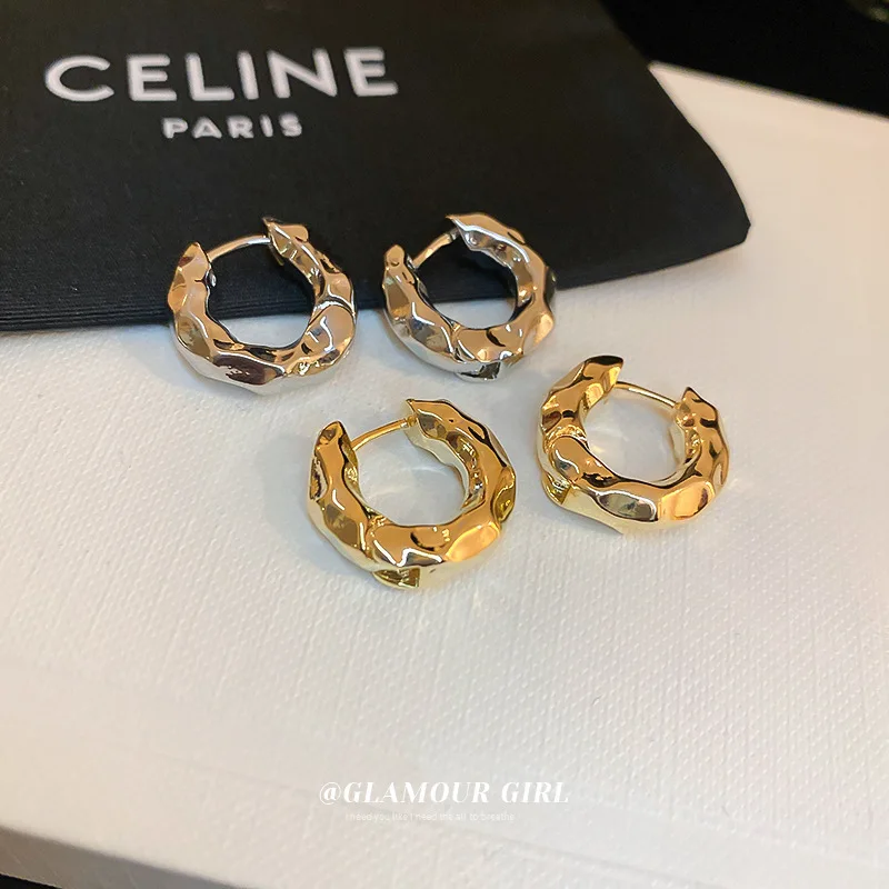 Real Gold Plating Pleated Metal Circle Ear Beauty Fashion Niche Personality Simple Everything Matching Ear Accessories Wholesale
Real Gold Plating Pleated Metal Circle Ear Beauty Fashion Niche Personality Simple Everything Matching Ear Accessories Wholesale