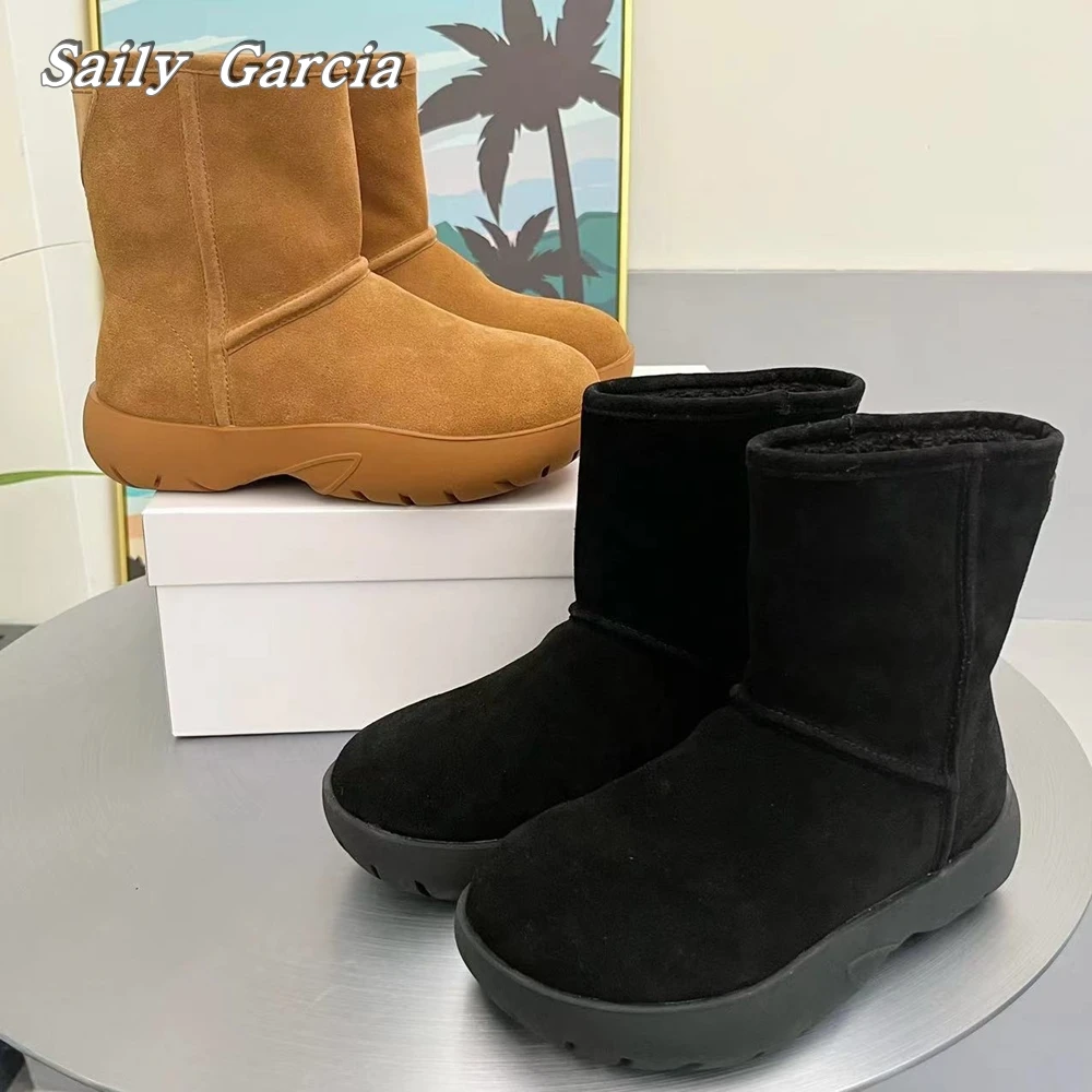 Suede Solid Waterproof Platform Slip On Snow Boots 2023 Winter New INS Wild Simle Women Boots Round Toe EVA Sole Casual Boots
Suede Solid Waterproof Platform Slip On Snow Boots 2023 Winter New INS Wild Simle Women Boots Round Toe EVA Sole Casual Boots