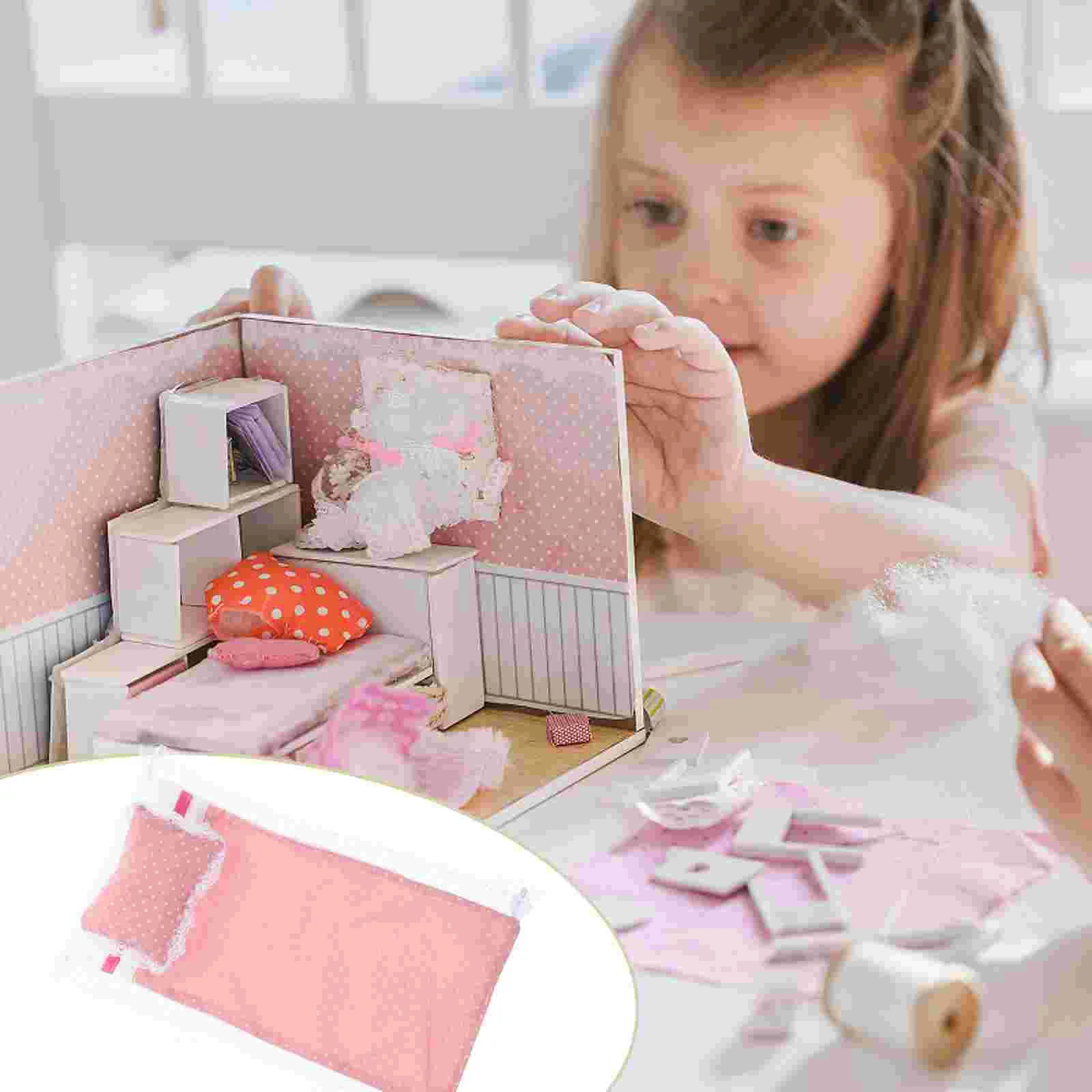 

Mini House Bedsheet Pillow Supplies Ornaments Bedding Miniature Kit Accessories Bedroom
