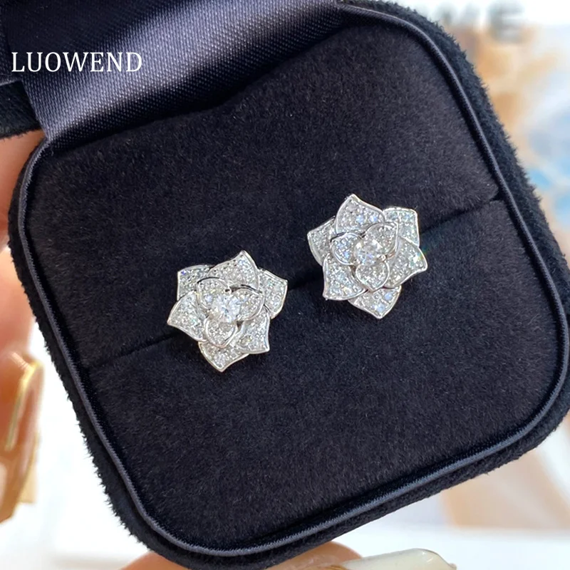 LUOWEND 18K White Gold Earrings Real Diamond Earring Classic Flower Shape Design Luxury Fine Jewelry
LUOWEND 18K White Gold Earrings Real Diamond Earring Classic Flower Shape Design Luxury Fine Jewelry