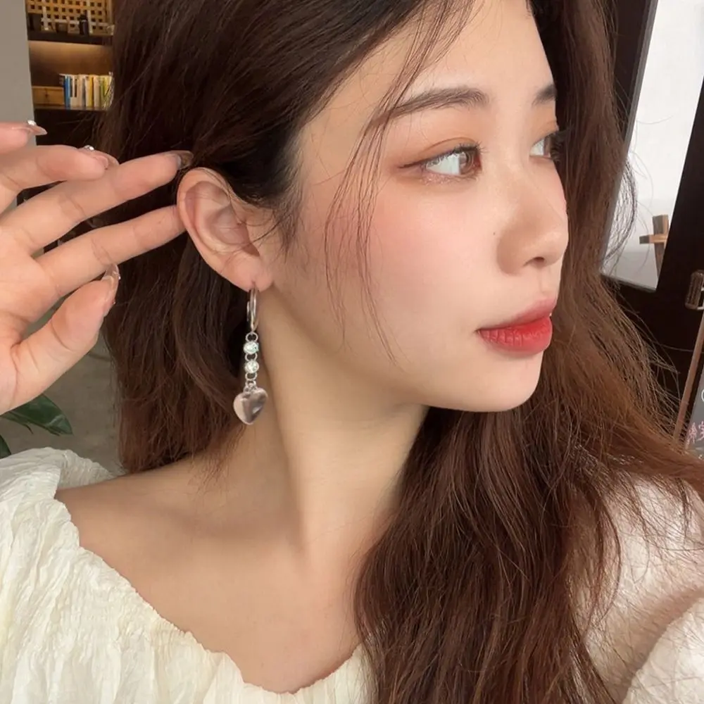 Korean Style Women Love Heart Pendent Planet Drop Earrings Girl Rhinestone Romantic Dangle Earrings Trendy Fashion Jewelry
Korean Style Women Love Heart Pendent Planet Drop Earrings Girl Rhinestone Romantic Dangle Earrings Trendy Fashion Jewelry