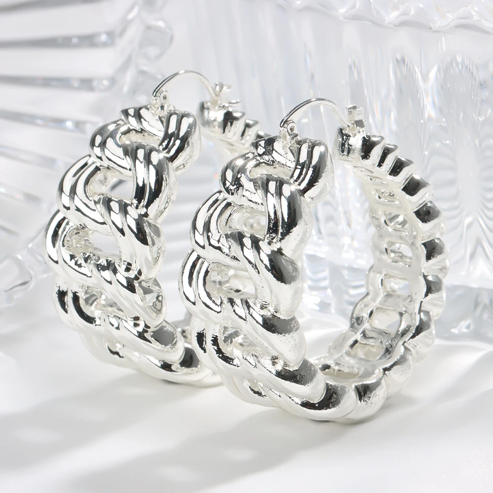 Hoop Earrings For Women 2022 Trend Round Big Drop Earrings Silver Color Copper Fashion Jewelry Set For Wedding Party Daily Wear
Hoop Earrings For Women 2022 Trend Round Big Drop Earrings Silver Color Copper Fashion Jewelry Set For Wedding Party Daily Wear