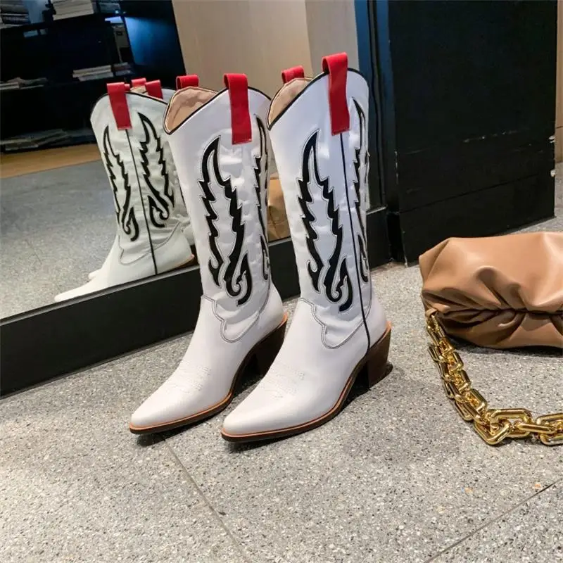 Women Western Mid-boots Color-blocked Leather Personalized Embroidery Pointed Toe Fashion Street Outdoor Knight Women Shoes
Women Western Mid-boots Color-blocked Leather Personalized Embroidery Pointed Toe Fashion Street Outdoor Knight Women Shoes