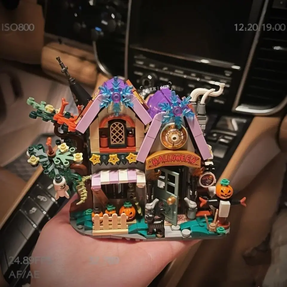 New MINI Halloween Hut House Bricks MOC 839pcs Pumpkin Car With Figure Dolls Model Building Block Assembly Kids Toys Gifts
New MINI Halloween Hut House Bricks MOC 839pcs Pumpkin Car With Figure Dolls Model Building Block Assembly Kids Toys Gifts