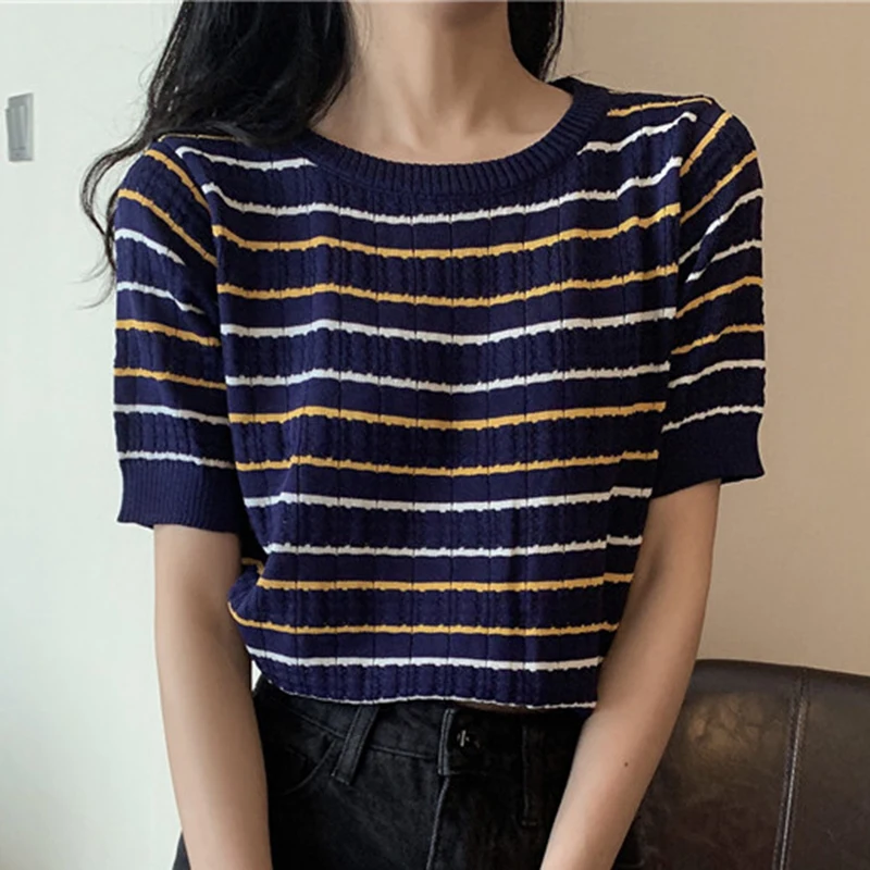 Knitted Striped T Shirt Women Summer Female Crop Top Mujer 2022 O Neck Short Sleeve T Shirts Basic Elasticity Tee Shirt Femme
Knitted Striped T Shirt Women Summer Female Crop Top Mujer 2022 O Neck Short Sleeve T Shirts Basic Elasticity Tee Shirt Femme