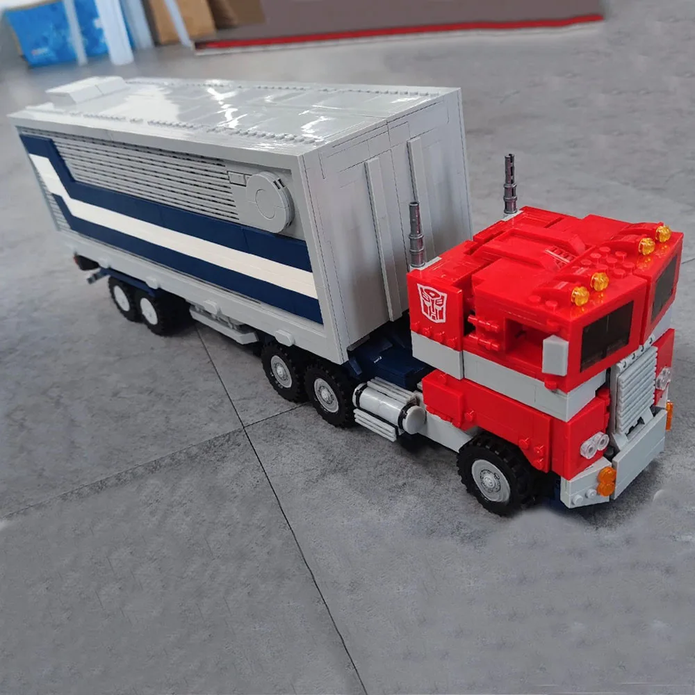In Stock Optimus Prime Transformation Combined Carriage Weapon Assembly Building Block Compatible 77036 10302 Brick Kid Toy Gift
In Stock Optimus Prime Transformation Combined Carriage Weapon Assembly Building Block Compatible 77036 10302 Brick Kid Toy Gift