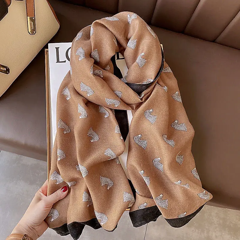 New Pony Head Scarf Female Cotton Linen Upgraded Version Of High-Grade Soft Skin Friendly Autumn And Winter Warm Big Shawl A3326
New Pony Head Scarf Female Cotton Linen Upgraded Version Of High-Grade Soft Skin Friendly Autumn And Winter Warm Big Shawl A3326
