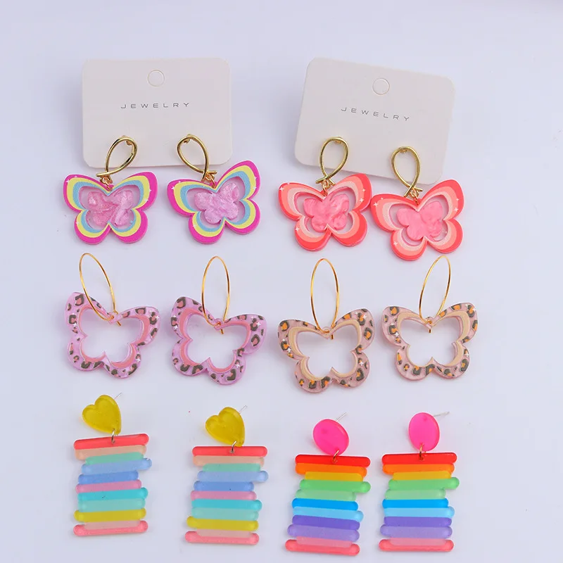 

U-Magical Temperament Colorful Hollow Out Butterfly Dangle Earings for Women Rainbow Love Heart Long Arcylic Earings Jewelry