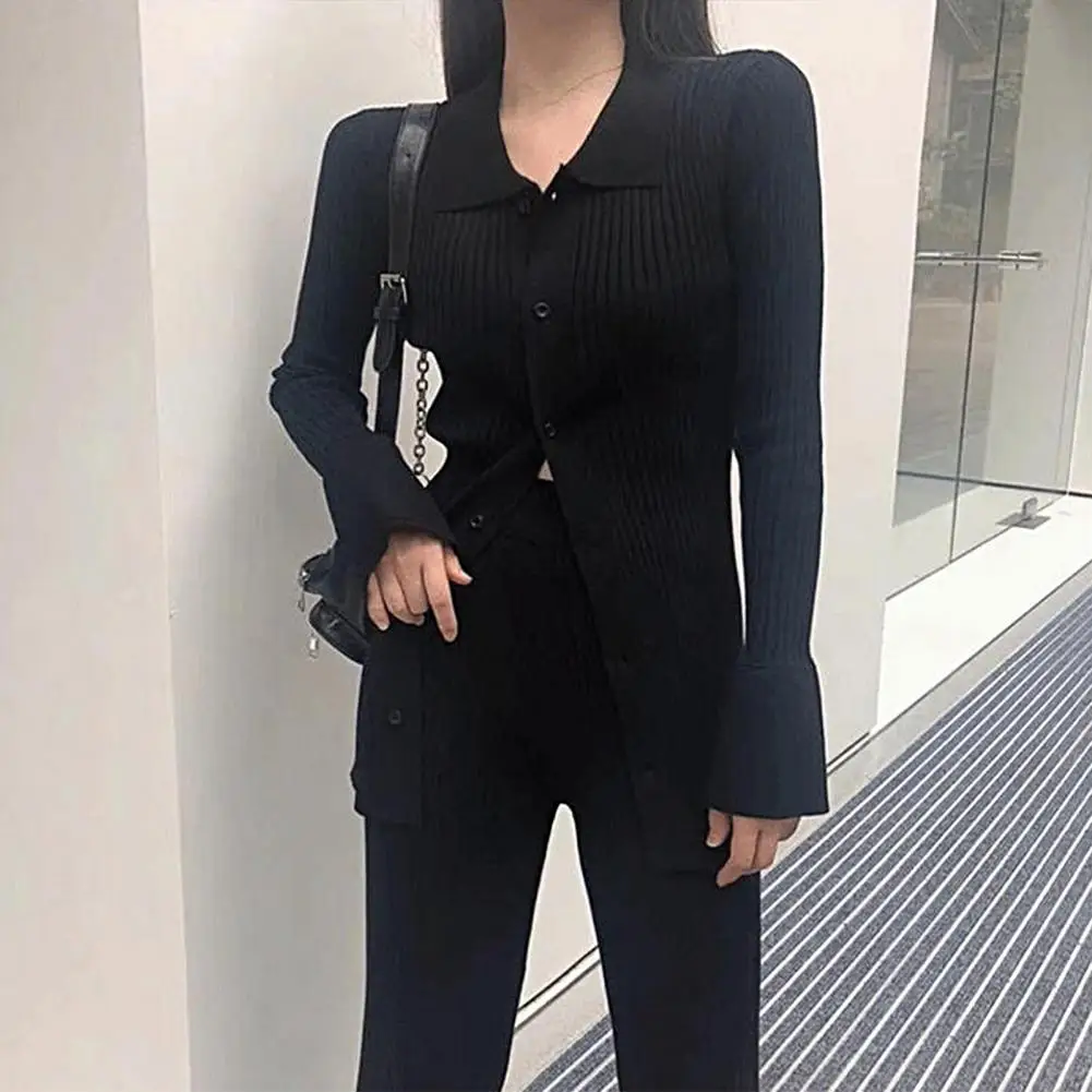 Knitting Tracksuit Women Two Piece Sets Solid Flared Sleeve Single Breasted Sweater Wide Leg Pants Casual Sets chandals mujer
Knitting Tracksuit Women Two Piece Sets Solid Flared Sleeve Single Breasted Sweater Wide Leg Pants Casual Sets chandals mujer
