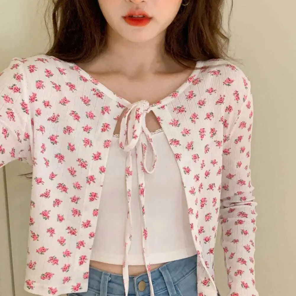 Women Vest Trendy Anti-Pilling Backless Spaghetti Strap Lace Stitching Trim Bottoming Vest for Work Crop Top Bottoming Top
Women Vest Trendy Anti-Pilling Backless Spaghetti Strap Lace Stitching Trim Bottoming Vest for Work Crop Top Bottoming Top