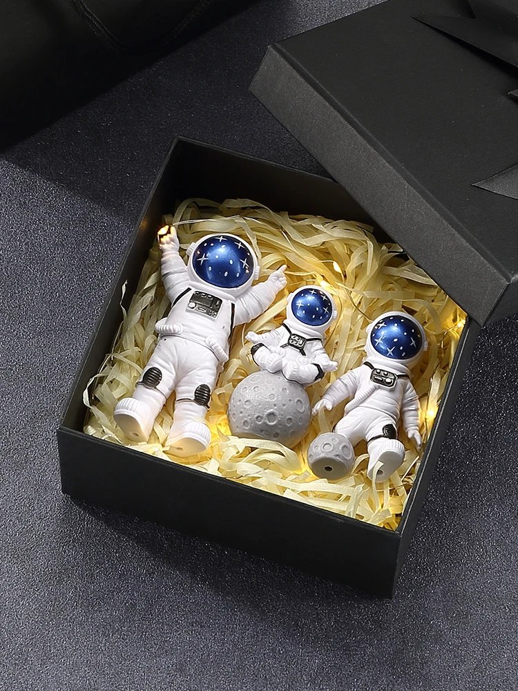 Home Decoration Astronaut Decorations, Small Astronaut Models, Desktop Car Decorations, Birthday Gifts
Home Decoration Astronaut Decorations, Small Astronaut Models, Desktop Car Decorations, Birthday Gifts