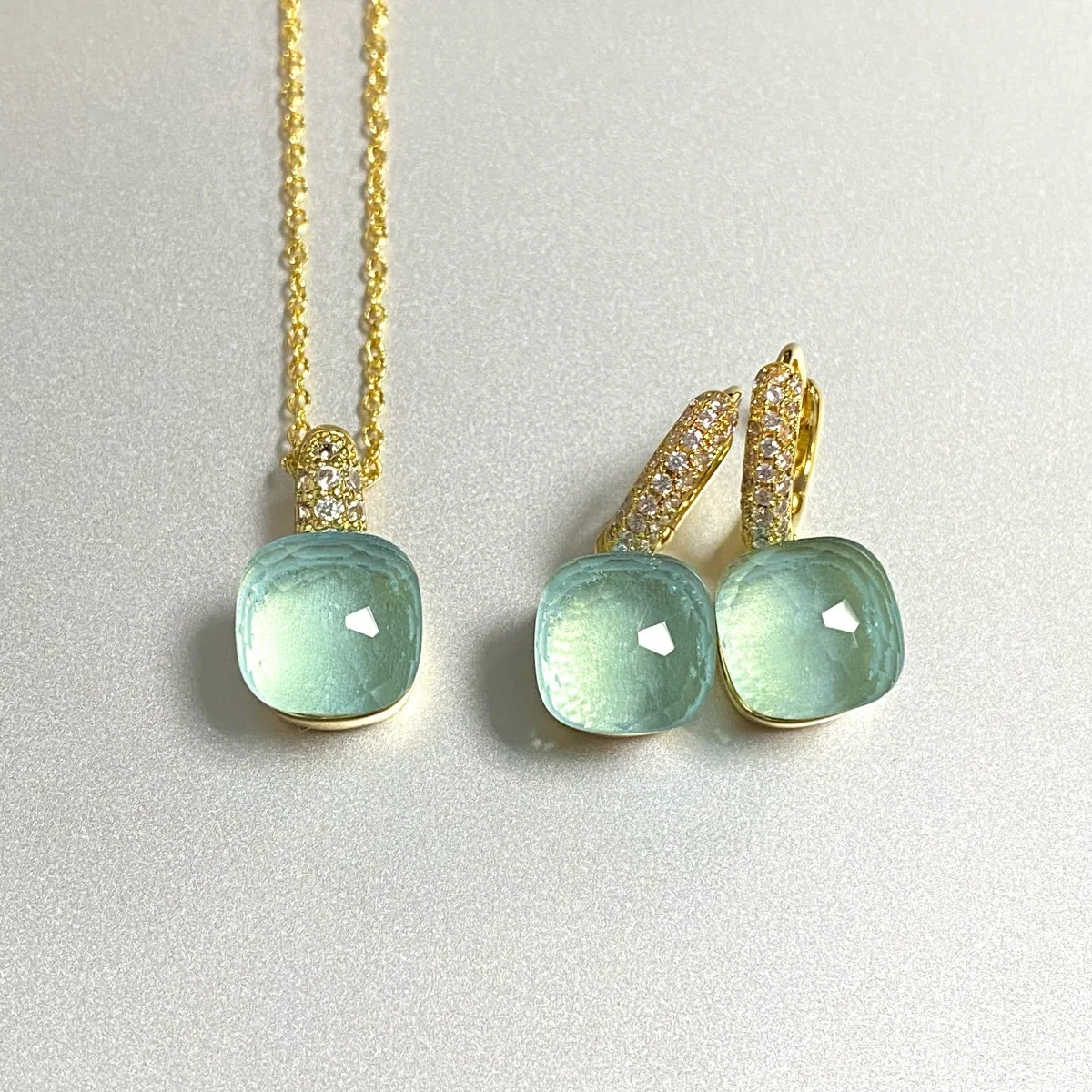 Pomellato 2Pcs/Set Women Earrings Necklace Jewelry Set Inlay Zircon 30Colors Crystal Jewelry Set Gold Plated Fashion Jewelry
Pomellato 2Pcs/Set Women Earrings Necklace Jewelry Set Inlay Zircon 30Colors Crystal Jewelry Set Gold Plated Fashion Jewelry