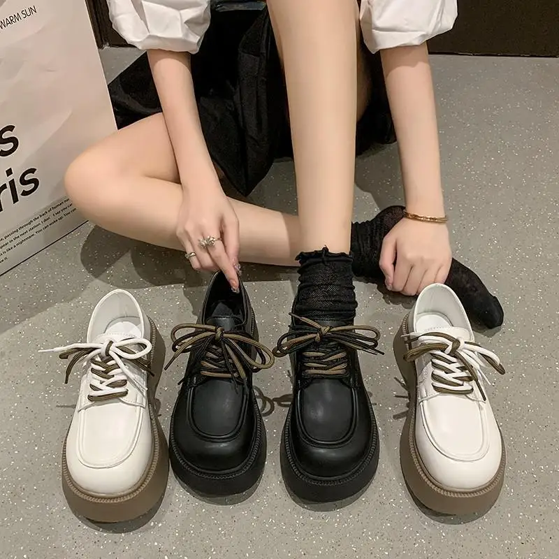 Black Small Leather Shoes Female British Style 2022 New Spring And Autumn All-match Work Commuting Single Shoes Four Seasons
Black Small Leather Shoes Female British Style 2022 New Spring And Autumn All-match Work Commuting Single Shoes Four Seasons