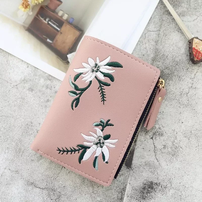 Women's Wallets Print Flower Short Wallet For Woman Zipper Mini Coin Purse Ladies Small Wallet Female Leather Card Holde
Women's Wallets Print Flower Short Wallet For Woman Zipper Mini Coin Purse Ladies Small Wallet Female Leather Card Holde