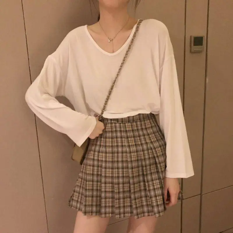 2022 летняя футболка с V-образным вырезом, Женская свободная футболка унисекс, женская футболка с длинным рукавом, базовая Однотонная футболк...
2022 летняя футболка с V-образным вырезом, Женская свободная футболка унисекс, женская футболка с длинным рукавом, базовая Однотонная футболк...