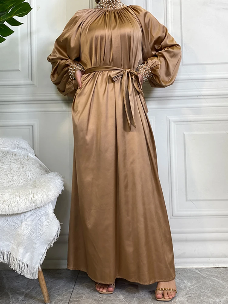 Muslim Satin Eid Abaya Dubai Women Party Dress Beadding Neck and Sleeve Turkish maxi Dresses Kaftan Kimono Femme Musulmane
Muslim Satin Eid Abaya Dubai Women Party Dress Beadding Neck and Sleeve Turkish maxi Dresses Kaftan Kimono Femme Musulmane