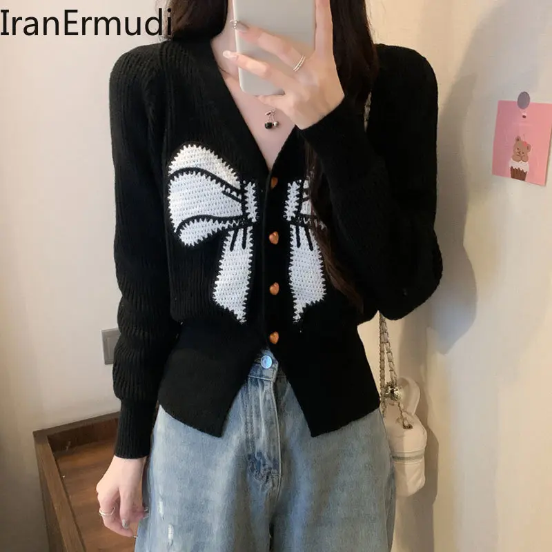Iranermudi Sweet Women Slim Bow Knitted Cardigan Spring Autumn V Neck Outwear Kardigan Chic French Style Sweater Fashion Tops
Iranermudi Sweet Women Slim Bow Knitted Cardigan Spring Autumn V Neck Outwear Kardigan Chic French Style Sweater Fashion Tops