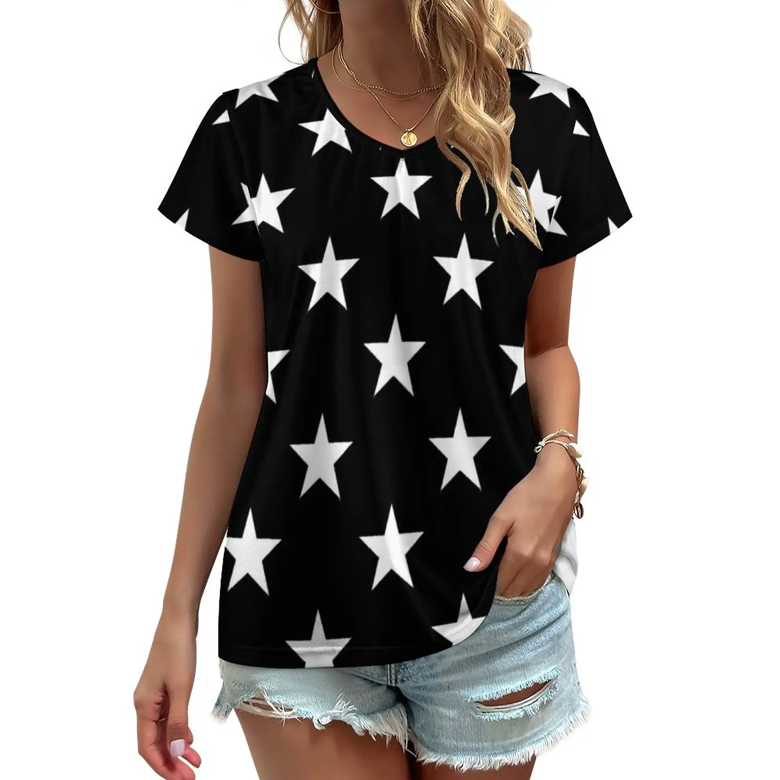 Черно-белые футболки со звездами, современная модная крутая корейская модная футболка с V-образным вырезом, Женская Милая футболка большого... 
Черно-белые футболки со звездами, современная модная крутая корейская модная футболка с V-образным вырезом, Женская Милая футболка большого...