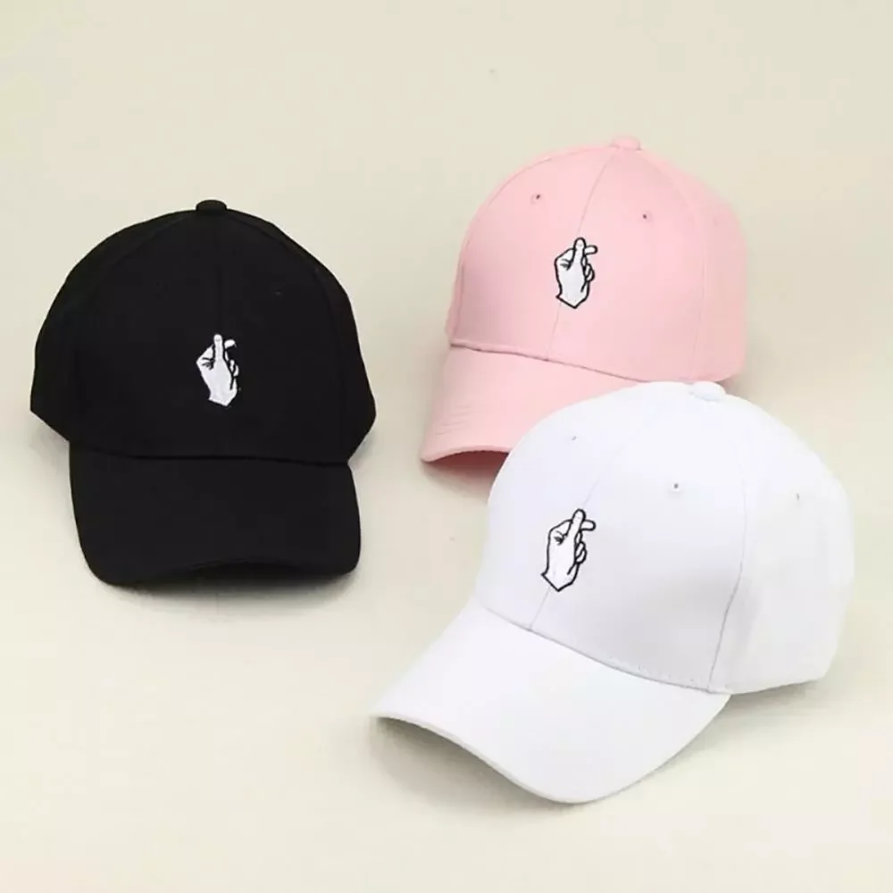Summer Sunscreen Cap Black/ Pink/White Fashion Men Women Boys Love At Finger Baseball Cap Adjustable Strapback Trucker Hats 
Summer Sunscreen Cap Black/ Pink/White Fashion Men Women Boys Love At Finger Baseball Cap Adjustable Strapback Trucker Hats