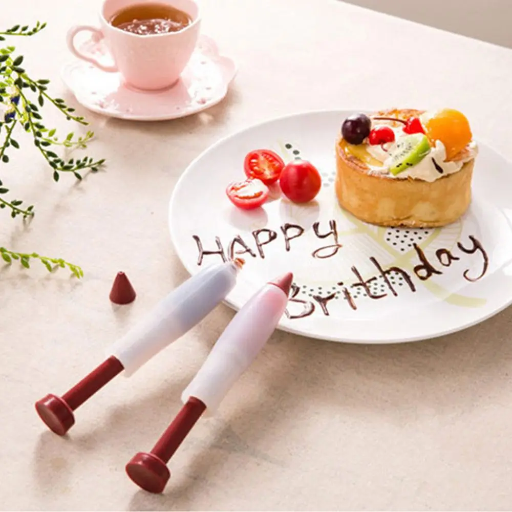 Silicone Cupcake Biscuit Cream Bakeware Bakeware Drawing Cake Dessert Pen Dessert Writing Pen Cake Decorating Tools
Silicone Cupcake Biscuit Cream Bakeware Bakeware Drawing Cake Dessert Pen Dessert Writing Pen Cake Decorating Tools