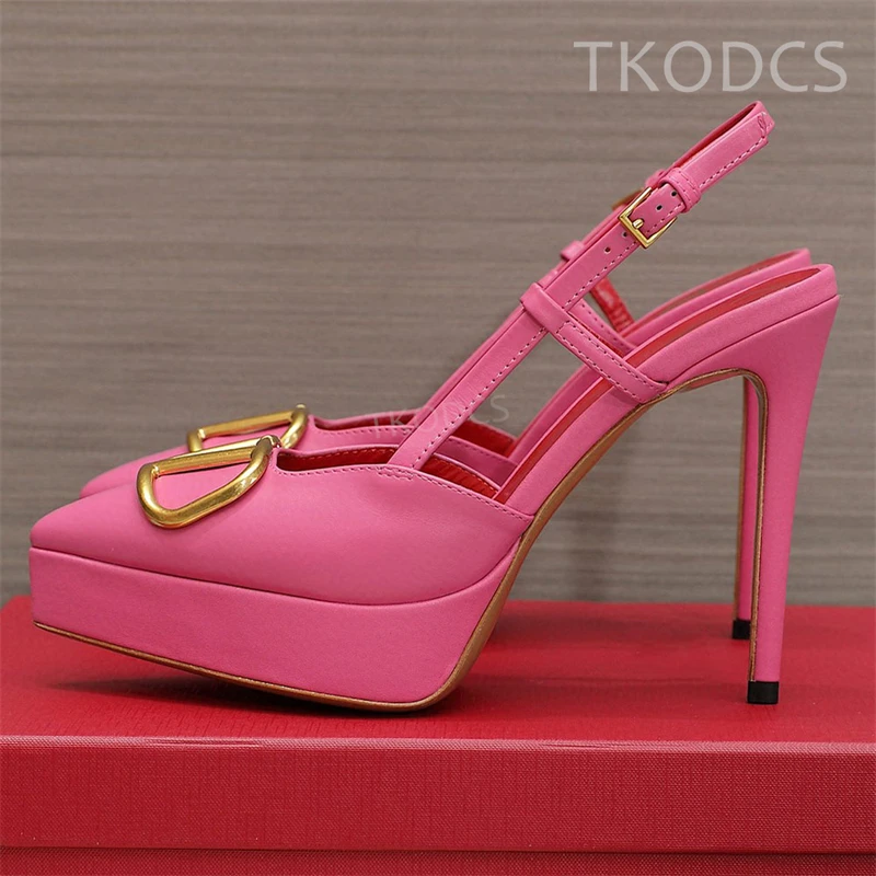 High Quality Pointy Ultra High Heel Banquet Sandals Patent Leather Metal Crystal Platform Women Stilettos Fashion Brand Sandals
High Quality Pointy Ultra High Heel Banquet Sandals Patent Leather Metal Crystal Platform Women Stilettos Fashion Brand Sandals