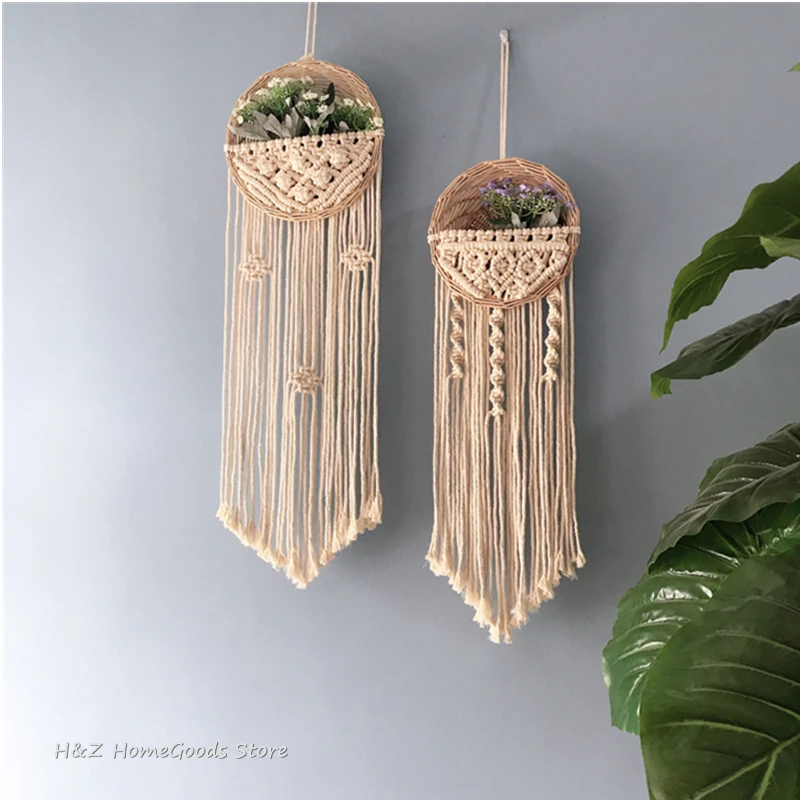 Round Flower Pot Tapestry Hand-woven Macrame Wall Hanging Art Woven Bohemian Crafts For Room Decoration Dedroom Livingroom
Round Flower Pot Tapestry Hand-woven Macrame Wall Hanging Art Woven Bohemian Crafts For Room Decoration Dedroom Livingroom