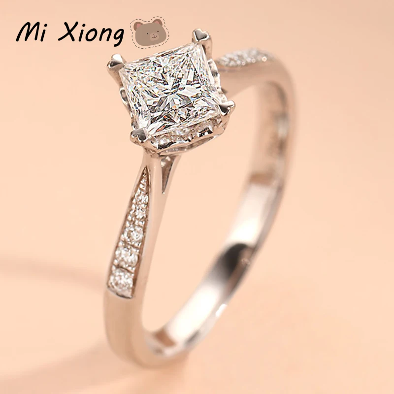 Mi Xiong s925 sterling silver crown crystal carat diamond ring luxury shine aristocratic charm ladies engagement brand jewelry
Mi Xiong s925 sterling silver crown crystal carat diamond ring luxury shine aristocratic charm ladies engagement brand jewelry