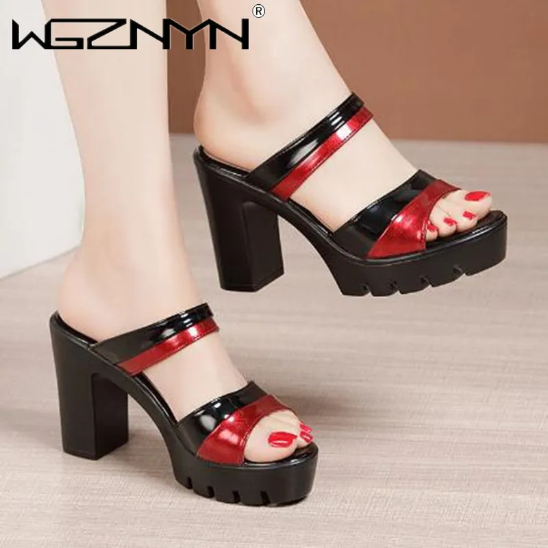 High Heels Sexy Patent Leather Platform Slides 2022 Summer Shoe Peep Toe Elegant High Heels Slippers Women Party Office Footwear 
High Heels Sexy Patent Leather Platform Slides 2022 Summer Shoe Peep Toe Elegant High Heels Slippers Women Party Office Footwear