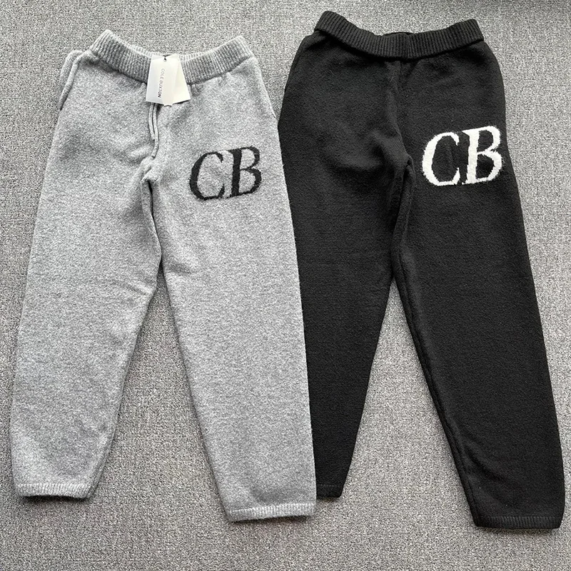 Trousers Cole Buxton Vintage Woolen Letter Men Women 1:1 Best Quality Knit Sweatpants Sportswear Set
Trousers Cole Buxton Vintage Woolen Letter Men Women 1:1 Best Quality Knit Sweatpants Sportswear Set
