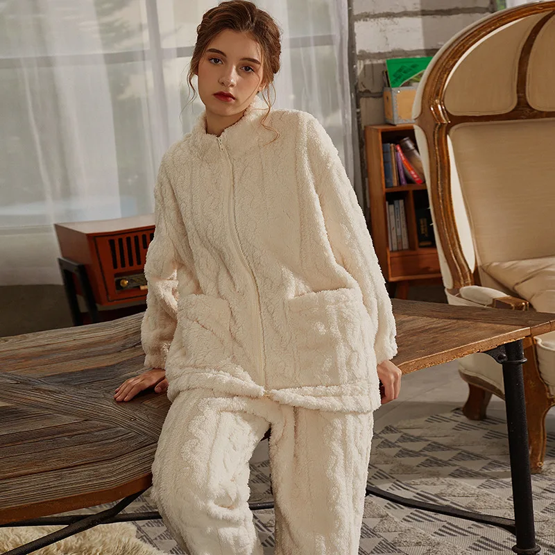 Roseheart New Winter White Women's Sleep Nightwear Suits Pajama Sets Sleepwear Suits Flannel Plus Size Nightgown 2 Pieces
Roseheart New Winter White Women's Sleep Nightwear Suits Pajama Sets Sleepwear Suits Flannel Plus Size Nightgown 2 Pieces