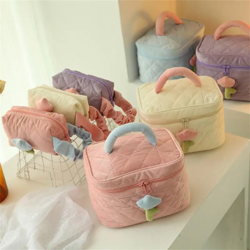 

Cute Saving Space Portable Storage Bag Large Capacity Cute Makeup Bags Color-blocking Design Cream Lamp Corduroy Basket