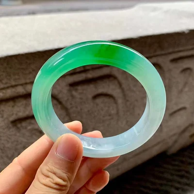 zheru jewelry natural Burmese jadeite 54mm-64mm light green bracelet elegant princess jewelry best gift
zheru jewelry natural Burmese jadeite 54mm-64mm light green bracelet elegant princess jewelry best gift
