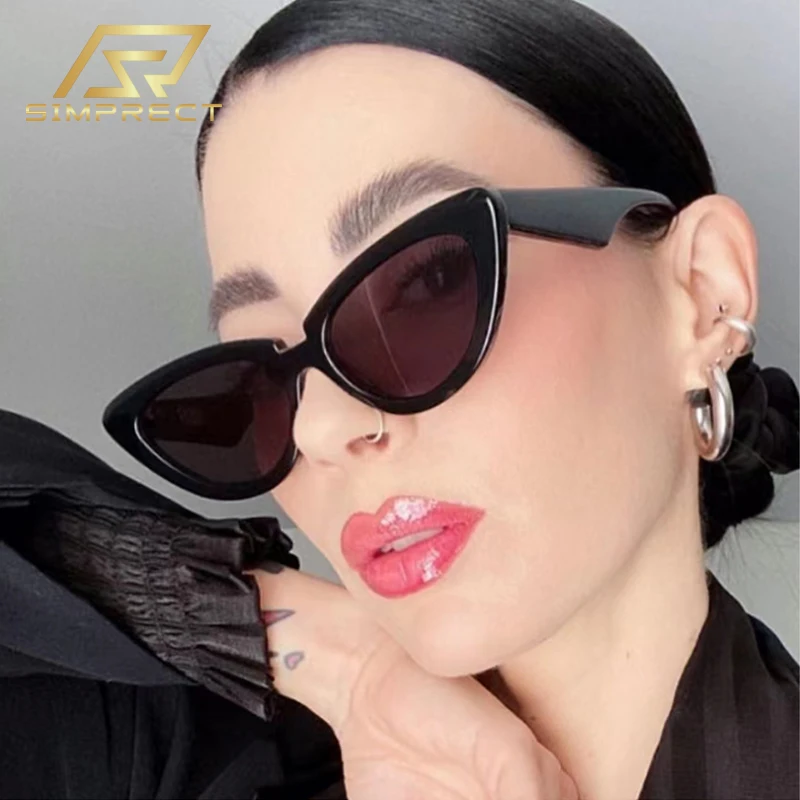 SIMPRECT Vintage Small Cat Eye Sunglasses Women 2022 Luxury Brand Designer Sun Glasses Fashion Week Retro UV400 Shades For Women
SIMPRECT Vintage Small Cat Eye Sunglasses Women 2022 Luxury Brand Designer Sun Glasses Fashion Week Retro UV400 Shades For Women