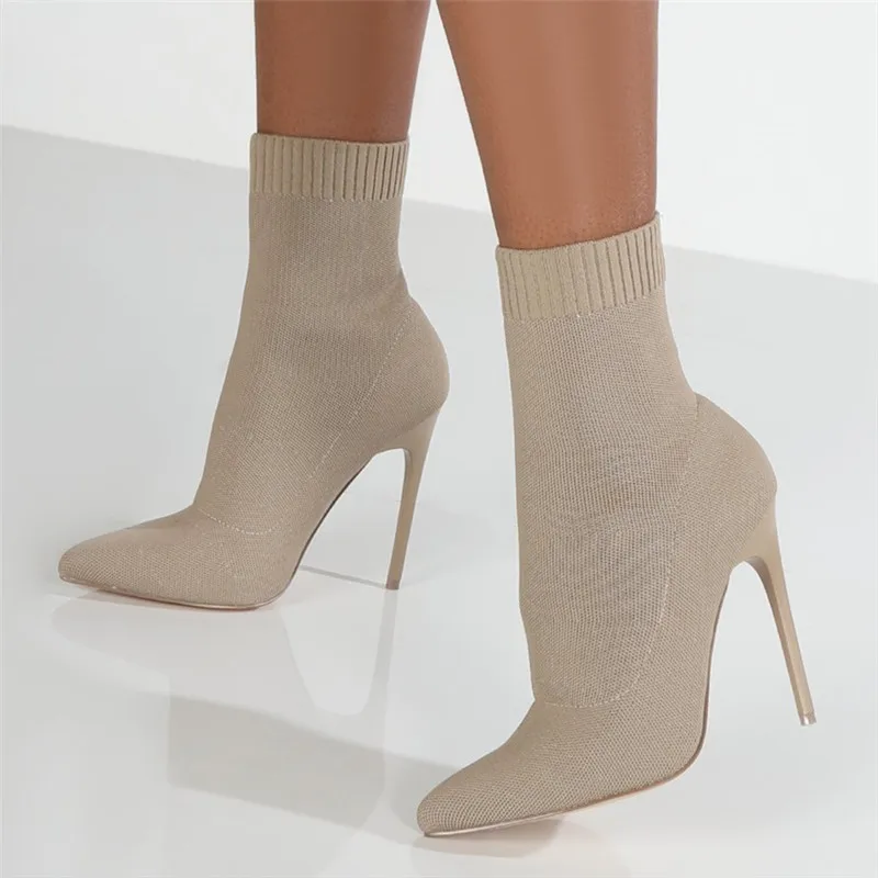 Зимние ботинки-носки, сексуальные вязаные Стрейчевые ботинки на высоком каблуке для женщин, модная обувь, женские осенние ботильоны в полос...
Зимние ботинки-носки, сексуальные вязаные Стрейчевые ботинки на высоком каблуке для женщин, модная обувь, женские осенние ботильоны в полос...