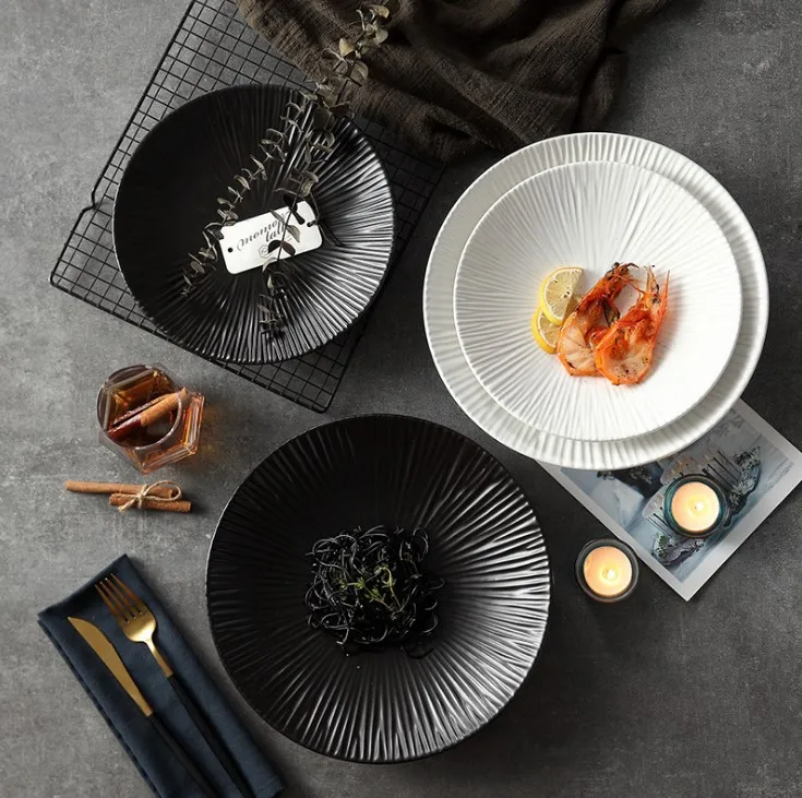 Ins Japanese colored glaze food plate creative western restaurant white black ray breakfast salad plate ceramic tableware
Ins Japanese colored glaze food plate creative western restaurant white black ray breakfast salad plate ceramic tableware