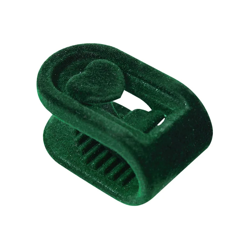 New Clothpin ABS Flocking Heart Comforter Holder Dormitory Bed Sheet Anti-Slip Device Needless Winter Quilt Cover Anti-Run Clip
New Clothpin ABS Flocking Heart Comforter Holder Dormitory Bed Sheet Anti-Slip Device Needless Winter Quilt Cover Anti-Run Clip