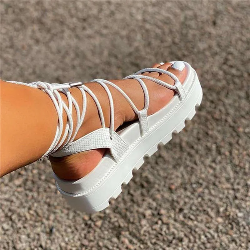 Summer sandals Woman open toes Shoes Fashion cross belt Roman shoes sequins Wedges zipper sandals zapatos de mujer zapatos
Summer sandals Woman open toes Shoes Fashion cross belt Roman shoes sequins Wedges zipper sandals zapatos de mujer zapatos