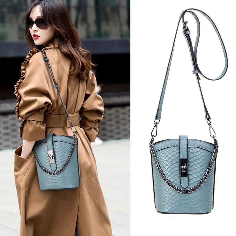 2023 New Leather Crossbody Bag Women's Small Bag Fashion Texture Pattern Shoulder Bag Women's Handbag
2023 New Leather Crossbody Bag Women's Small Bag Fashion Texture Pattern Shoulder Bag Women's Handbag