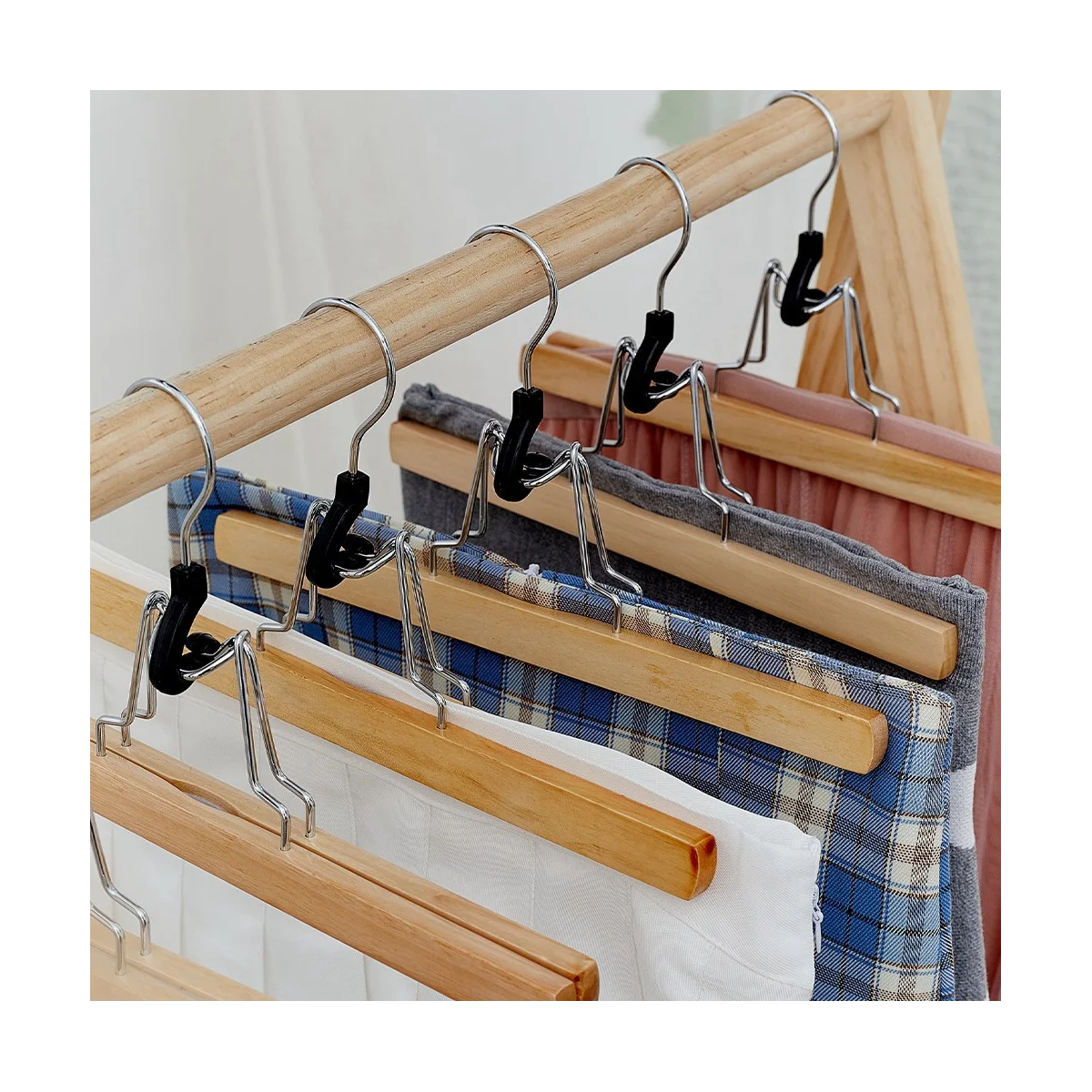 8 Pack Home Pants Rack, Wooden Stretcher, Clamping Hanger, Non-Slip, with Swivel Hook, Bedroom Clothes Organizer
8 Pack Home Pants Rack, Wooden Stretcher, Clamping Hanger, Non-Slip, with Swivel Hook, Bedroom Clothes Organizer