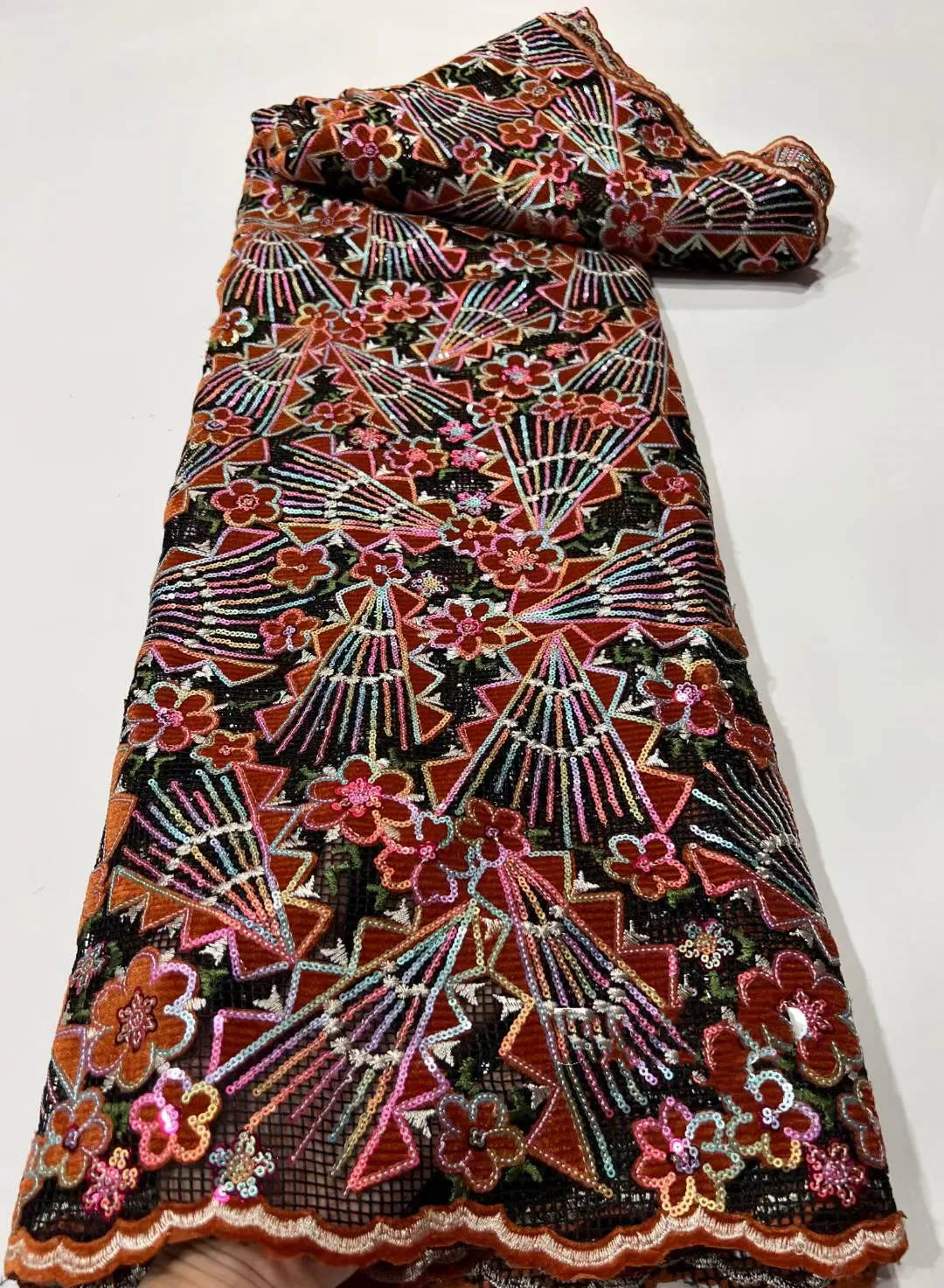 African Fashion Lace Fabric 2022 High Quality French Guipure Cord Sequins Swiss Punch Lace Fabric For Wedding Party Dress Sewing
African Fashion Lace Fabric 2022 High Quality French Guipure Cord Sequins Swiss Punch Lace Fabric For Wedding Party Dress Sewing